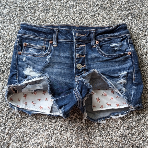 High Rise AE Shorts - Picture 2 of 3